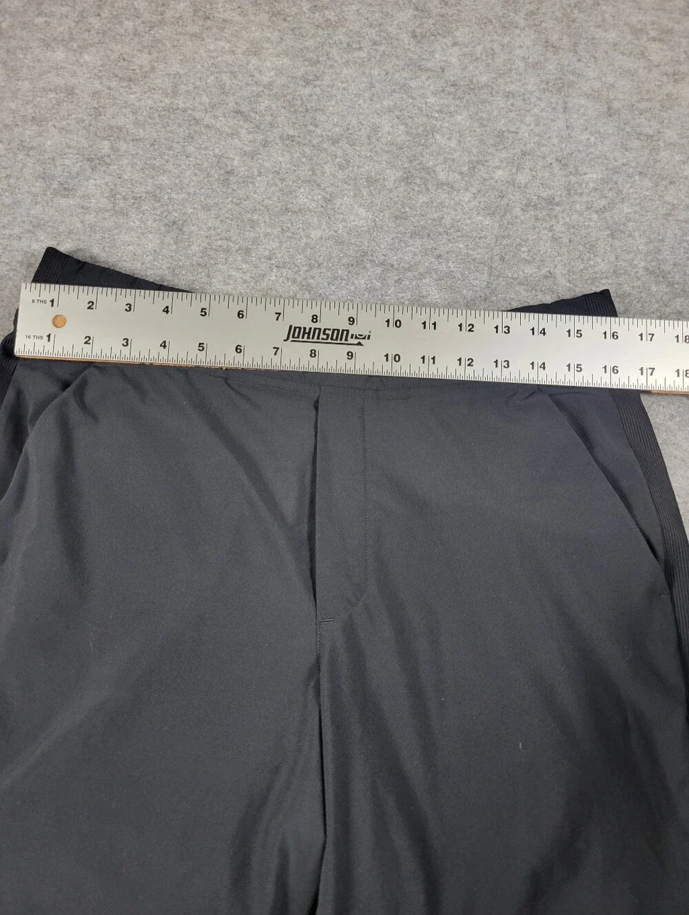 Athleta Black Brooklyn Mid Rise lightweight Stretch Fabric Ankle Pant Size 12